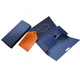 Etui carton pour porte étiquettes pour bagages en cuir recyclé - SYNETIC