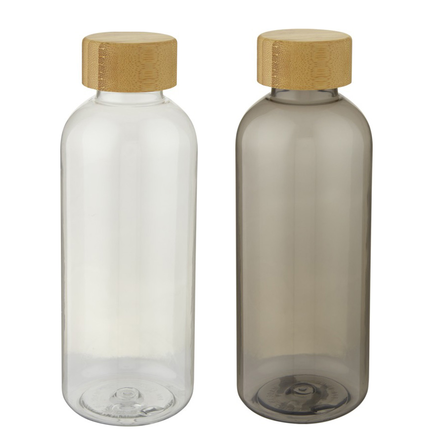 Des bouteilles en plastique 100 % recyclées grâce à des enzymes 